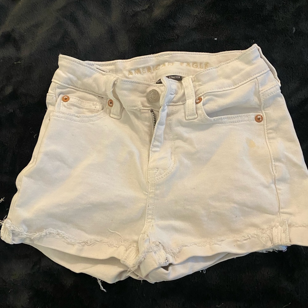 American Eagle Next Level Stretch White Shorts, size 000